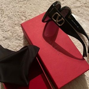 Valentino sunglasses